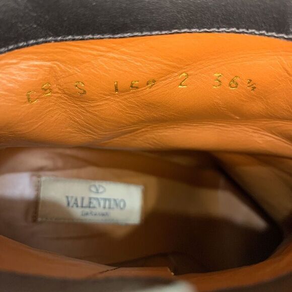 Valentino Garavani Rockstud Boot EU 36.5 US 6.5 Black Studded Heeled Bootie - Picture 8 of 11